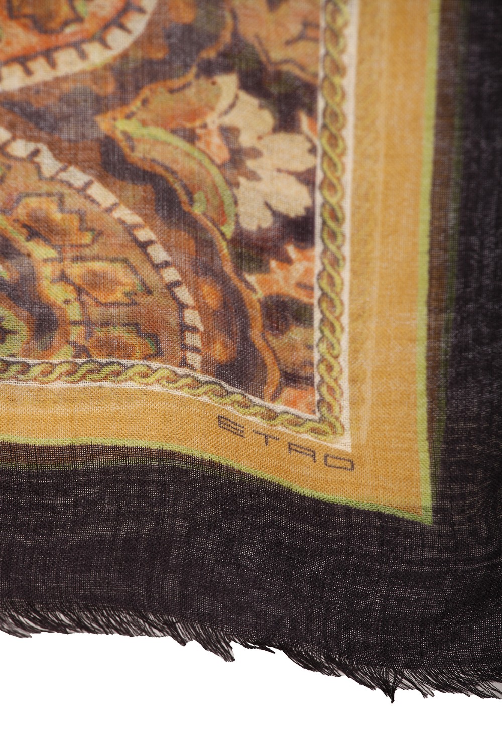shop ETRO  Sciarpa: Etro sciarpa in cashmere.
Sciarpa in cachemire, decorata da una stampa con motivi Paisley d'archivio e impreziosita da una bordatura unita sfrangiata.
Dimensioni: 70x170cm.
Composizione: 100% Cashmere.
Made in Italy.. 11777 9587-0001 number 600144